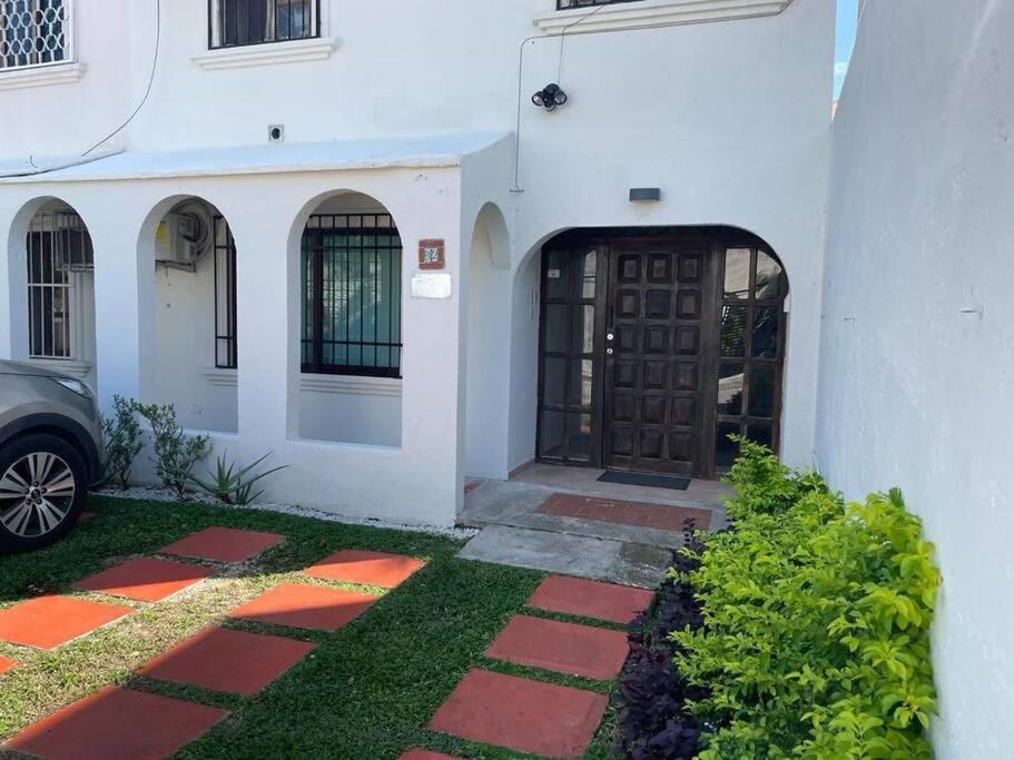 Departamento Centrico Y Moderno En Cancun. Exterior photo